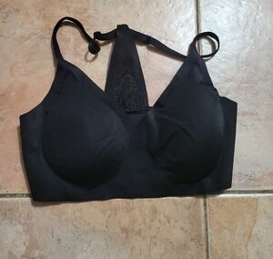 Victoria Secret Black Seamless Racerback Bralette. Never Worn. Not My Size